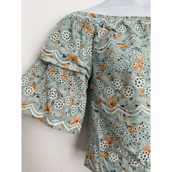 Anthropologie LAIA Off the Shoulder Green Floral Eyelet Blouse Large - Picture 2 of 7